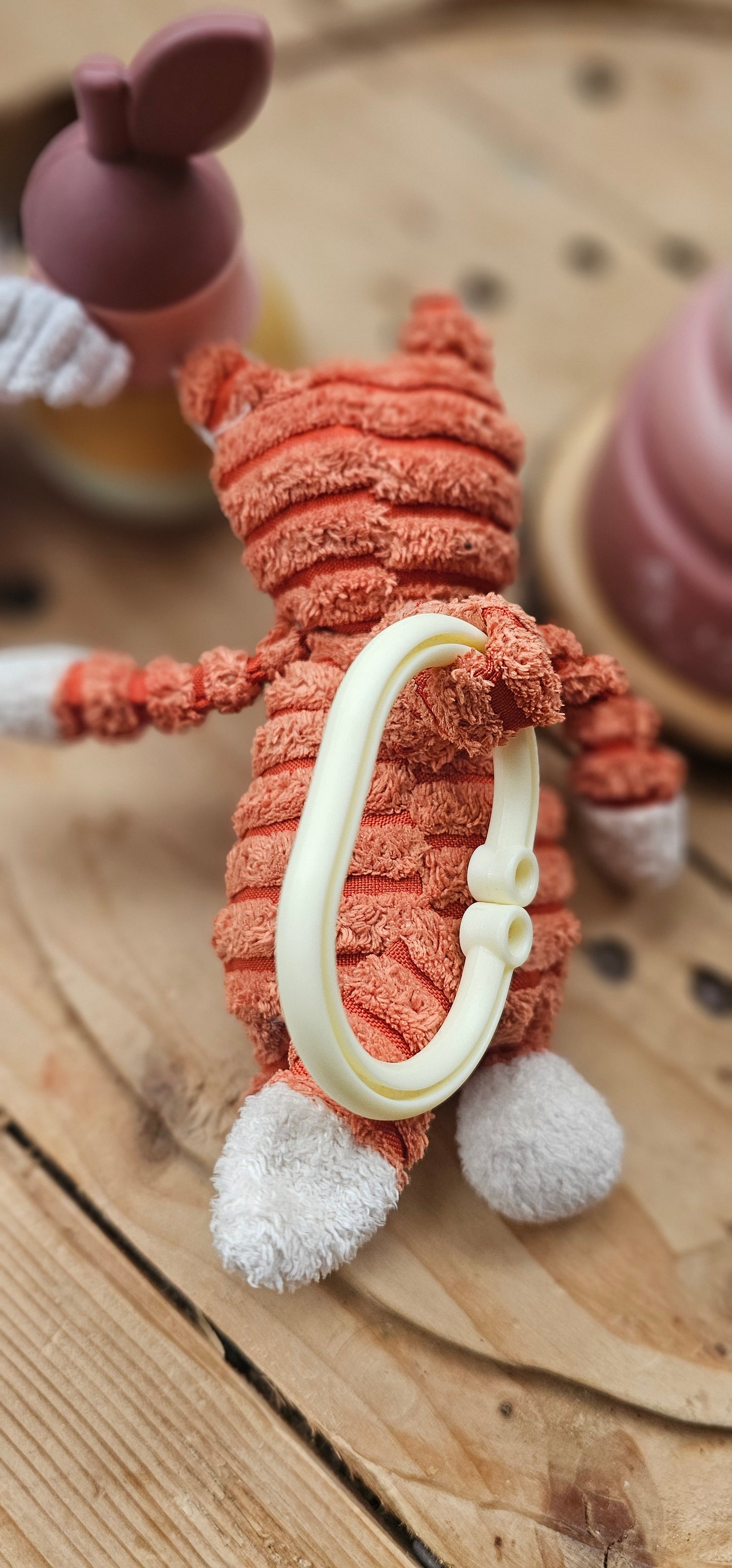 Jelly cat fox vibrating