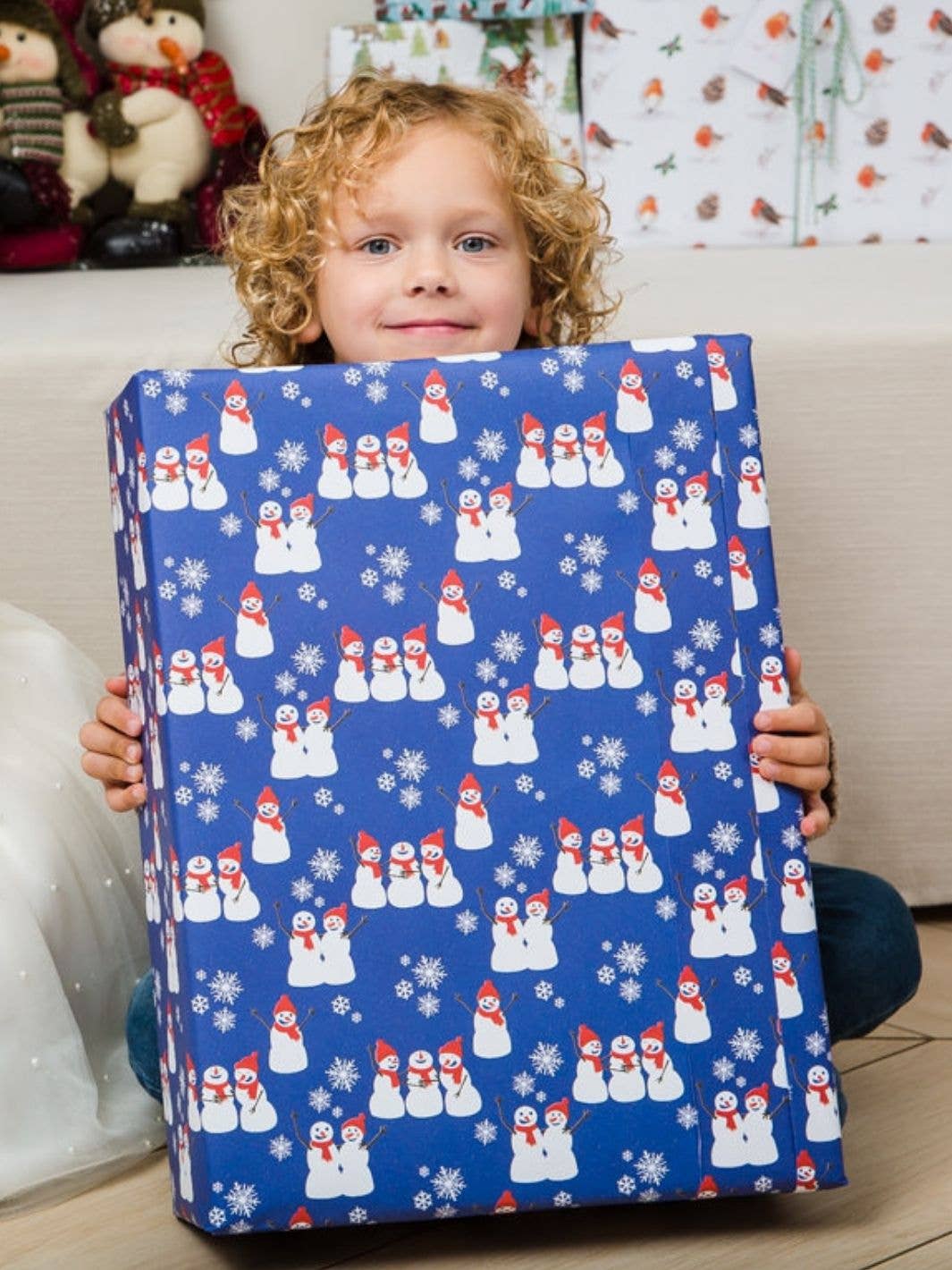 Festive Buddies Wrapping Paper - sustainable & eco-friendly
