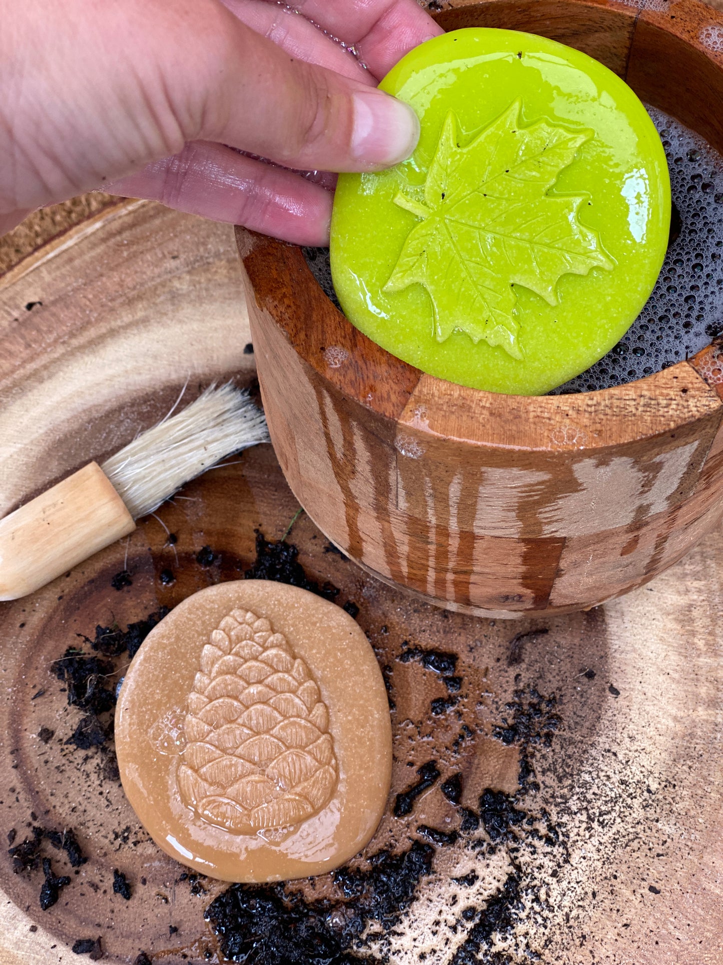 Let's investigate Nature play stones