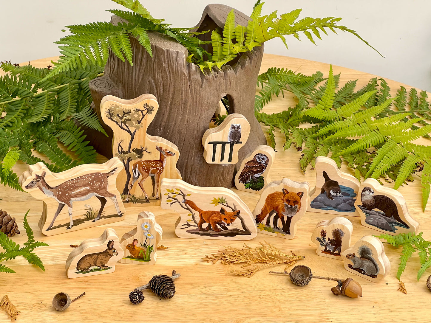 Woodland Animal Families Wooden Characters - NEW