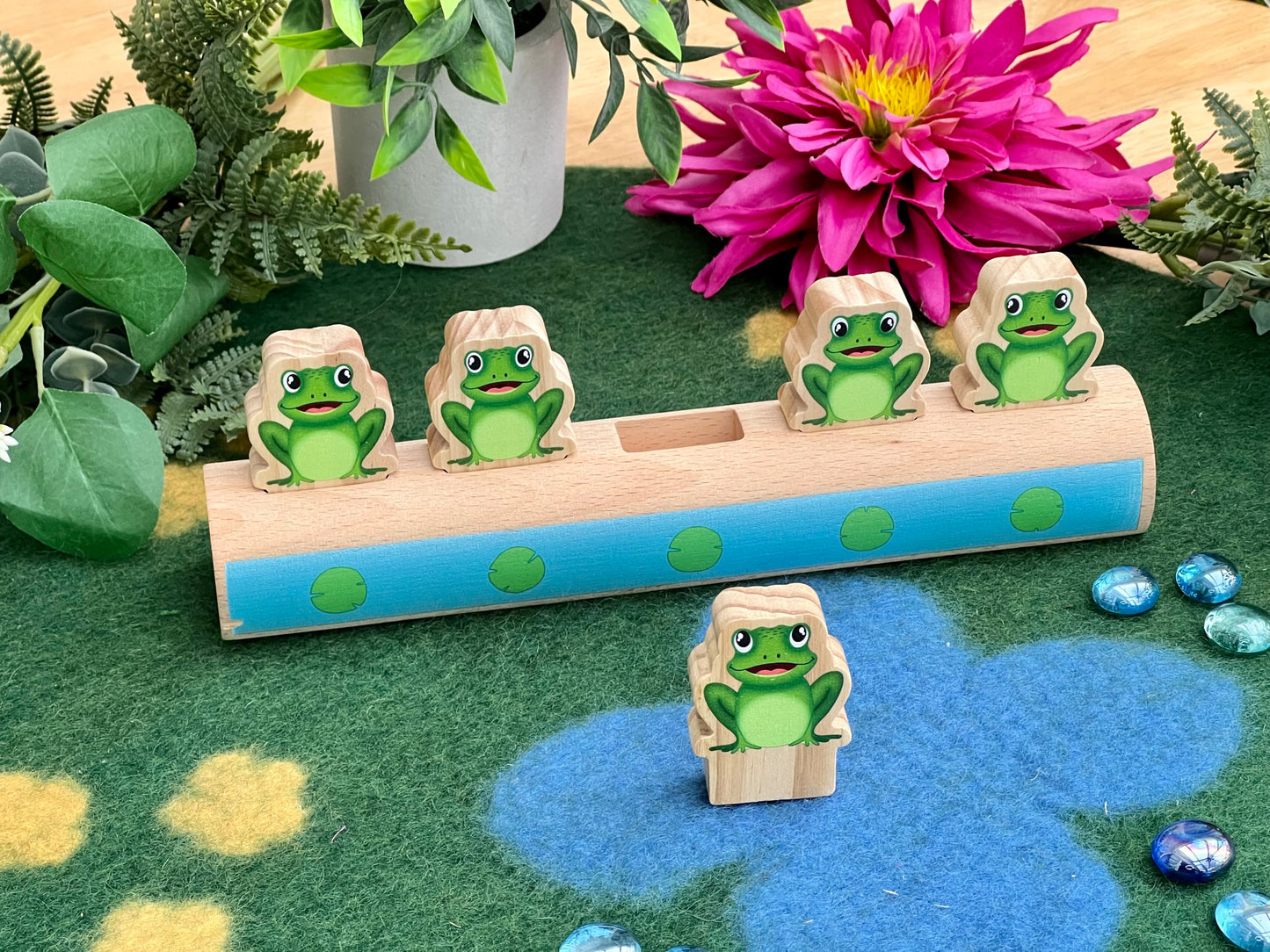 Five Frogs on a log counting, maths, rhyme, small world NEW