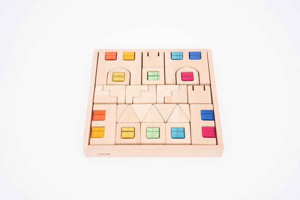 Wooden building block with Gems