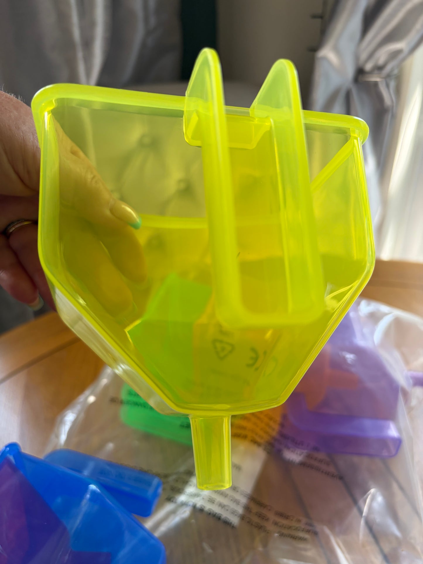 Six rainbow translucent funnels sale clearance