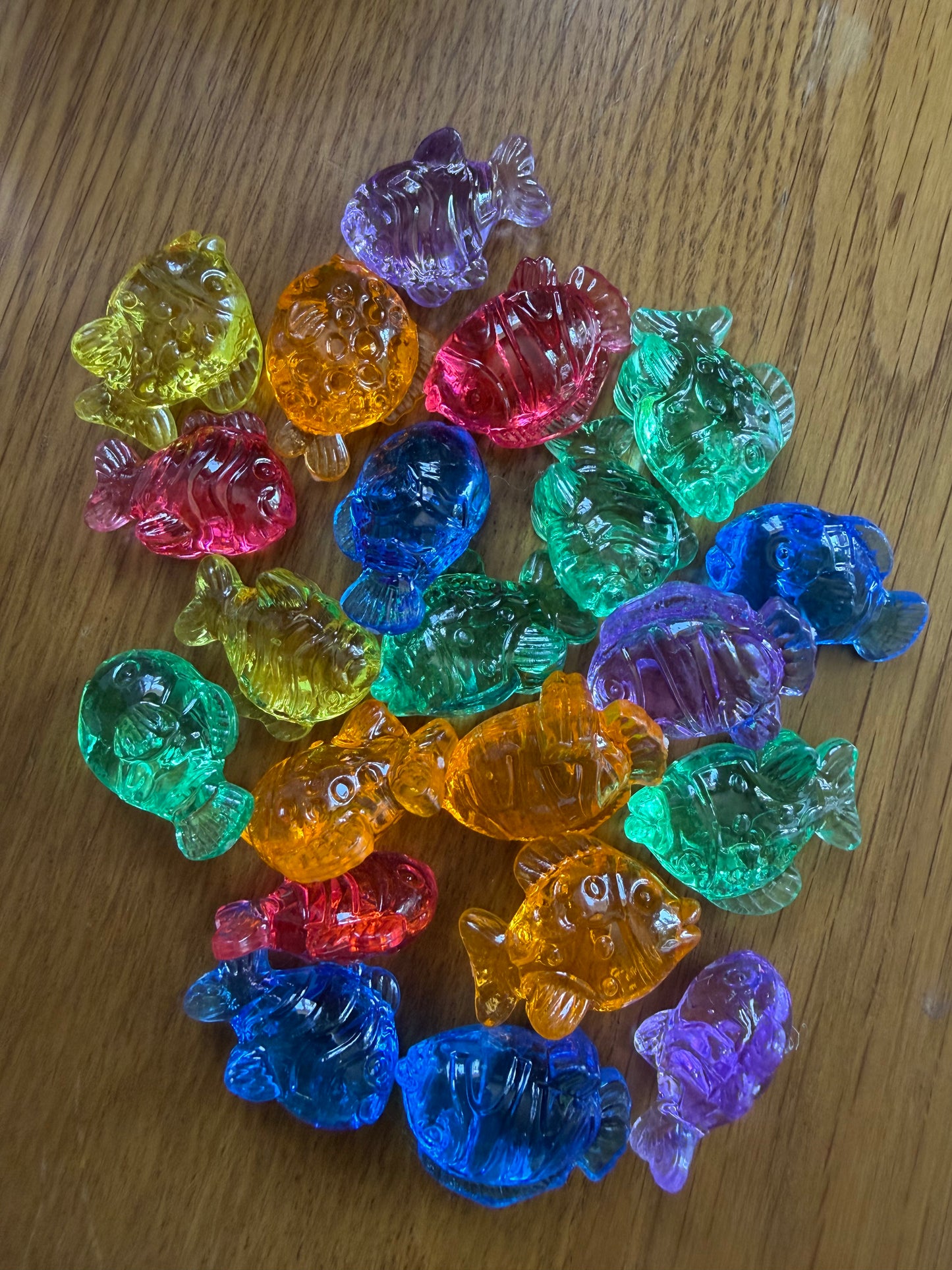 Translucent sorting fish