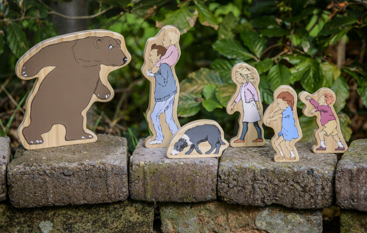 We're going on a bear hunt wooden figures